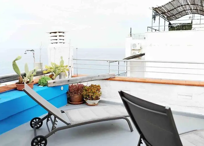 Unika Полиньяно-а-Маре